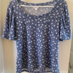 LC Lauren Conrad Gray Short Sleeve Fitted Blouse